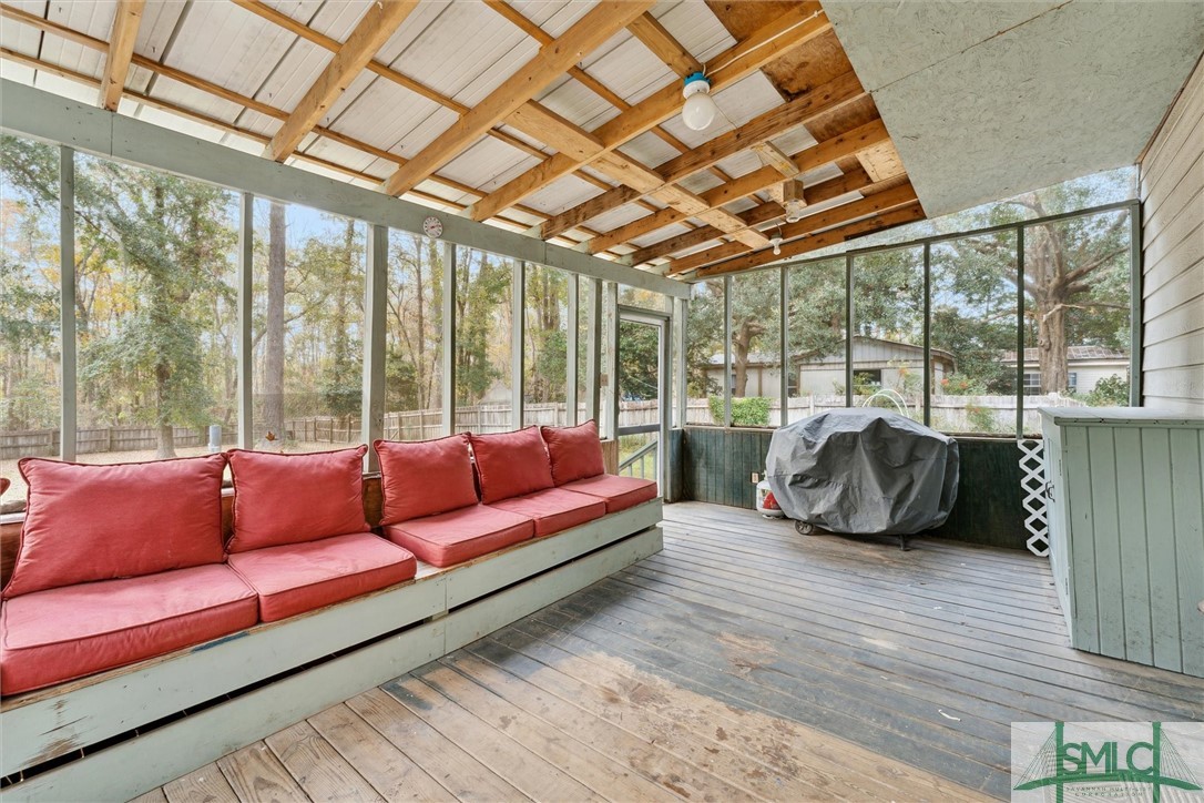 169 Old River Road