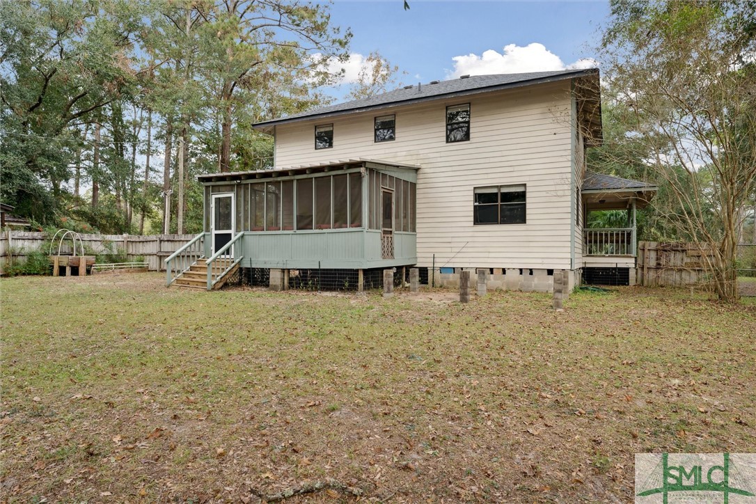 169 Old River Road