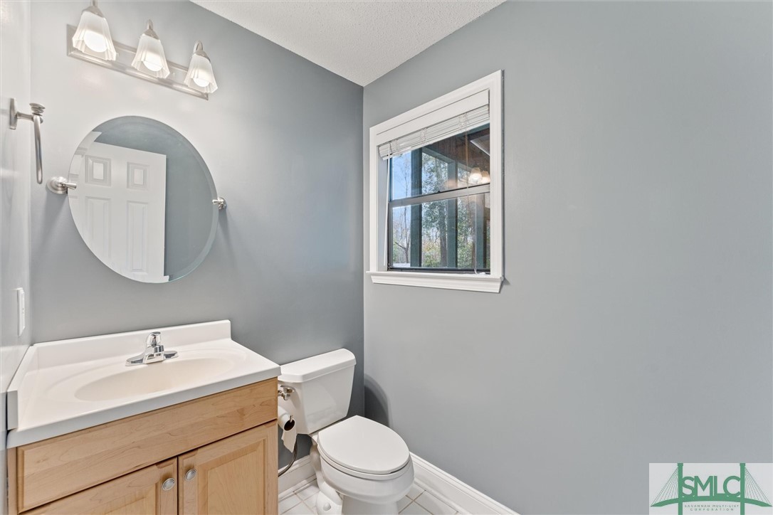 169 Old River Road