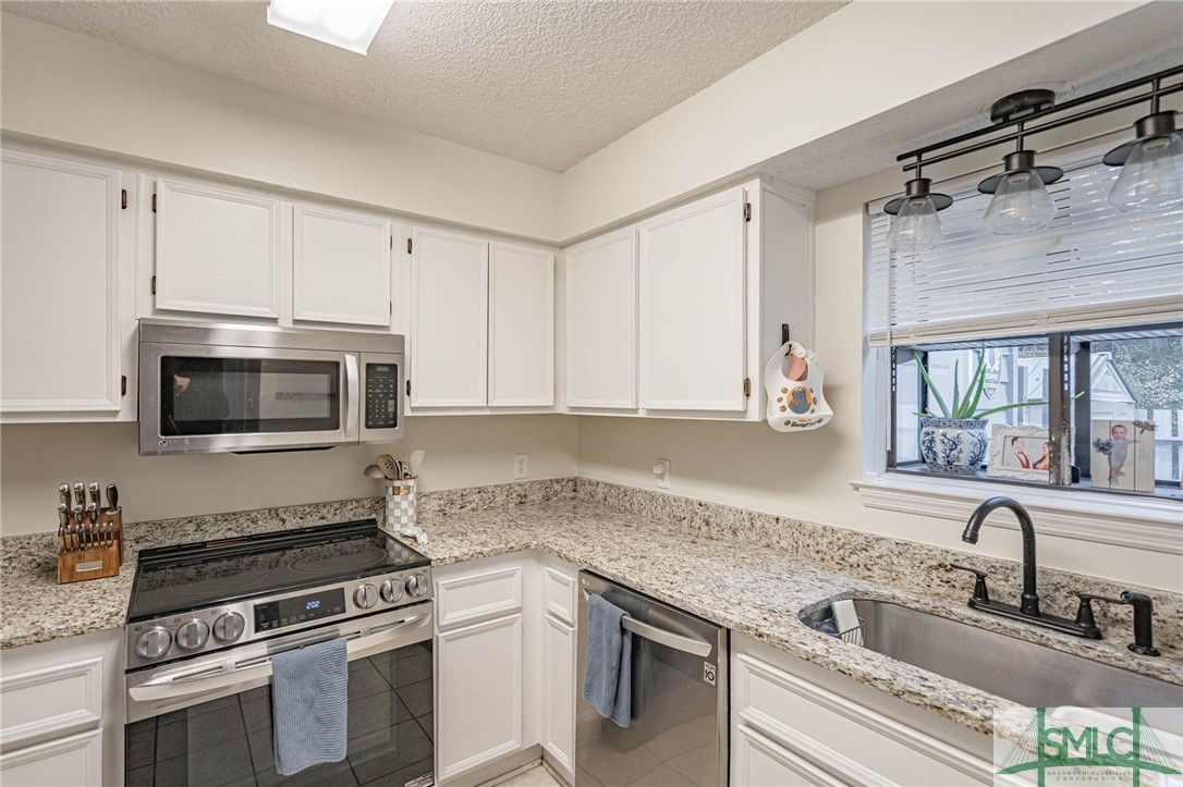 46 Hidden Lake Court
