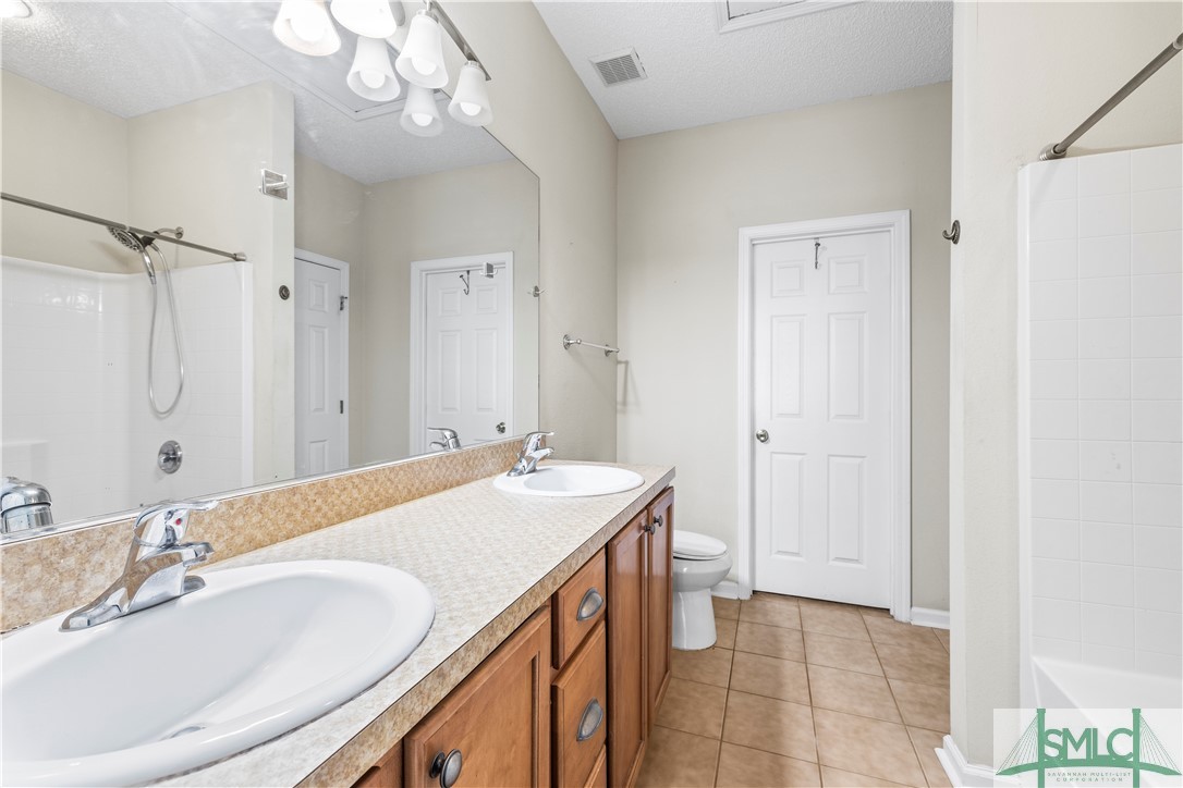83 Travertine Circle