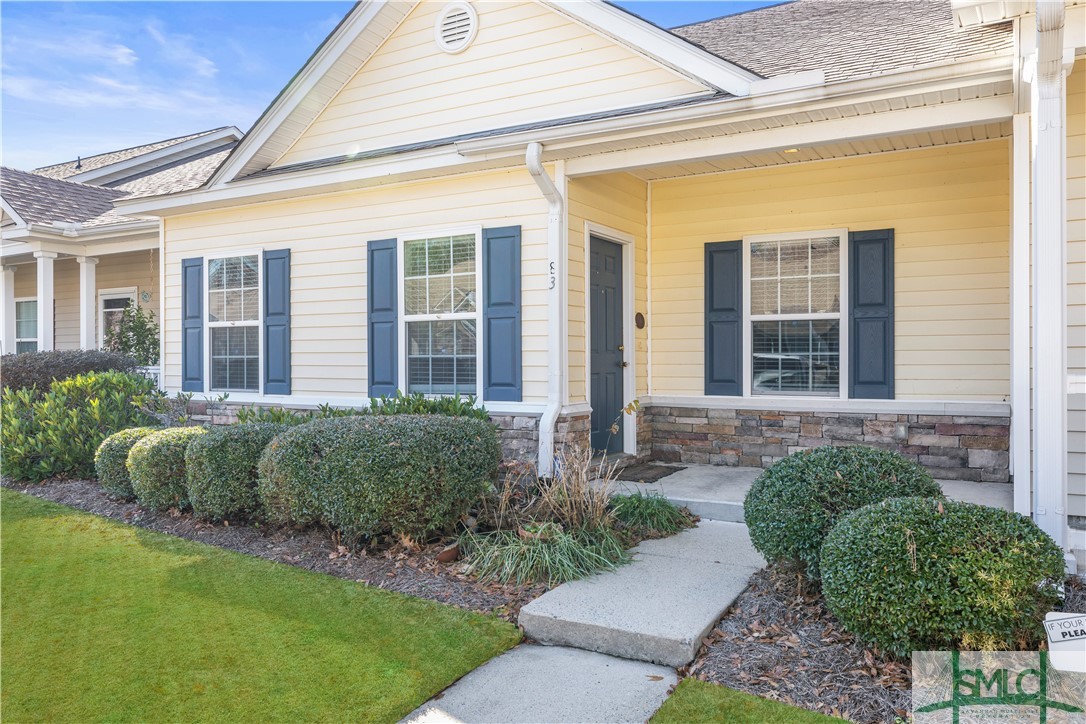 83 Travertine Circle