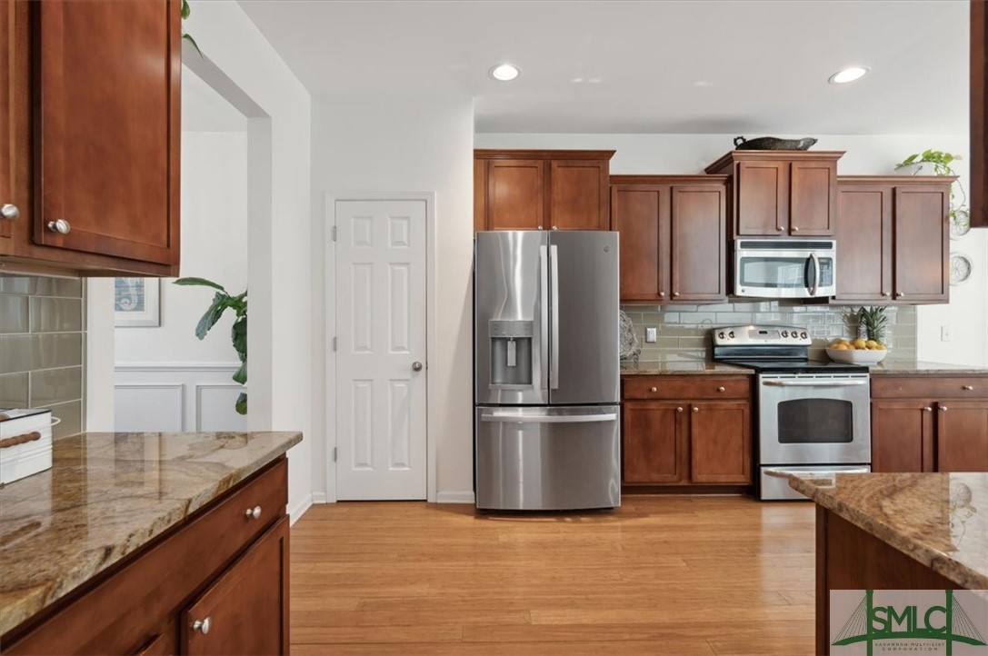 11 Coffee Pointe Drive