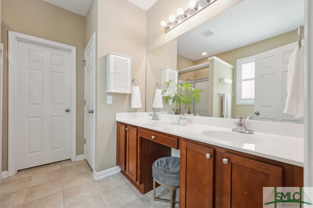 11 Coffee Pointe Drive