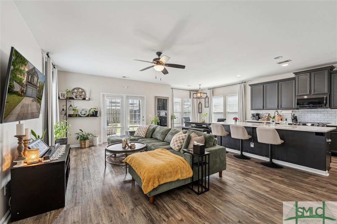 153 Lakepointe Drive