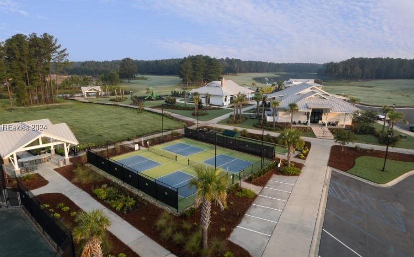 223 Persimmon Circle