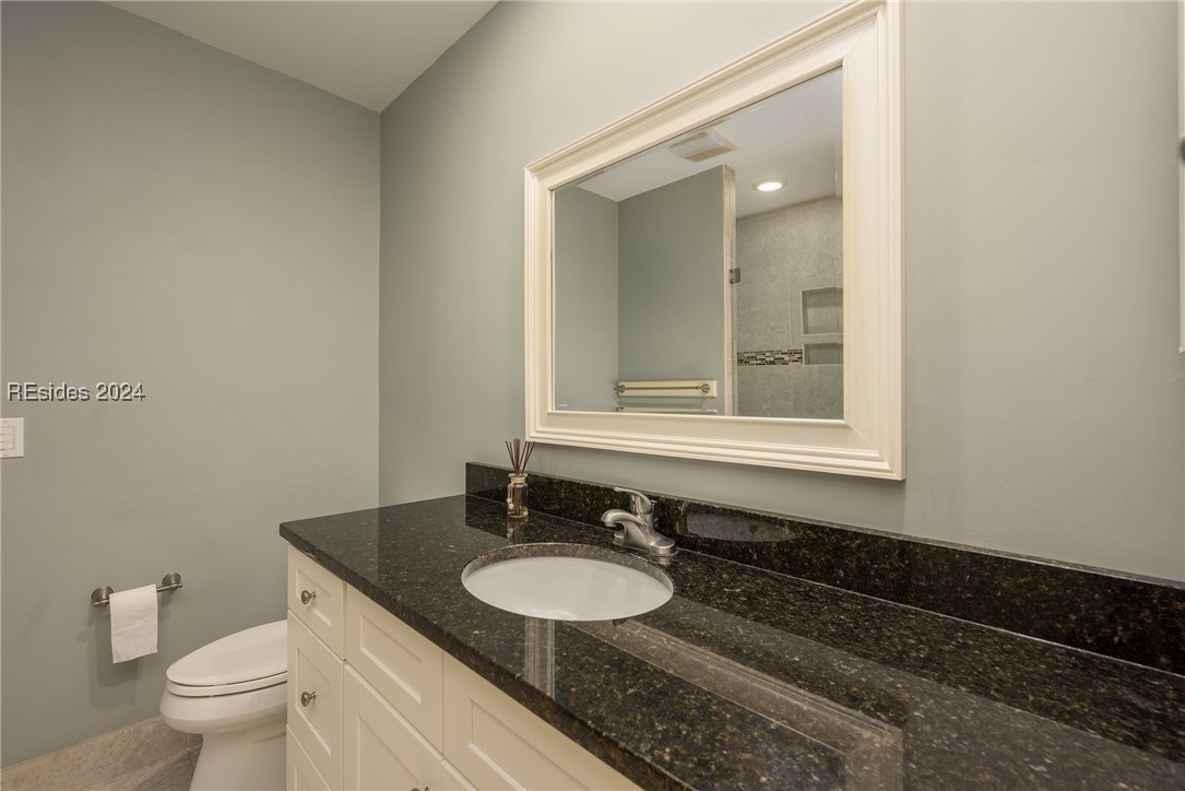 63 Shipyard Drive Unit: 406