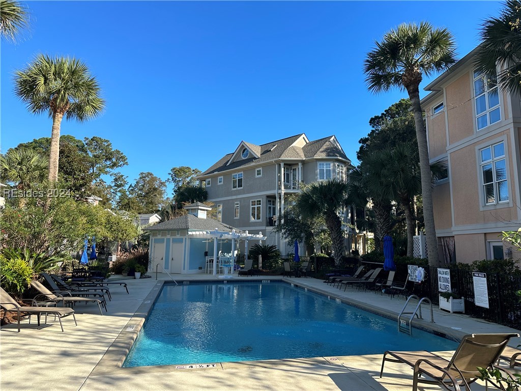67 Bermuda Pointe Circle
