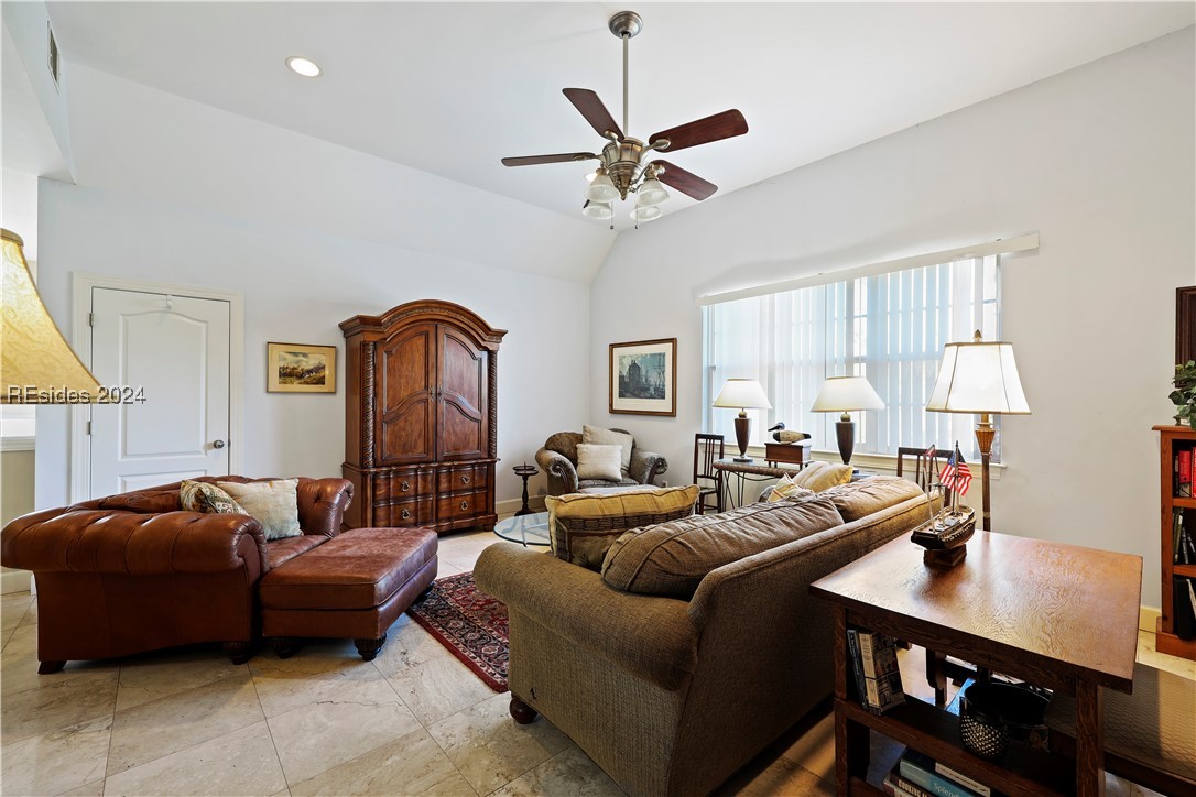 22 Pointe South Trace