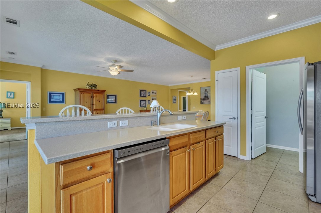 21 Thomas Bee Drive