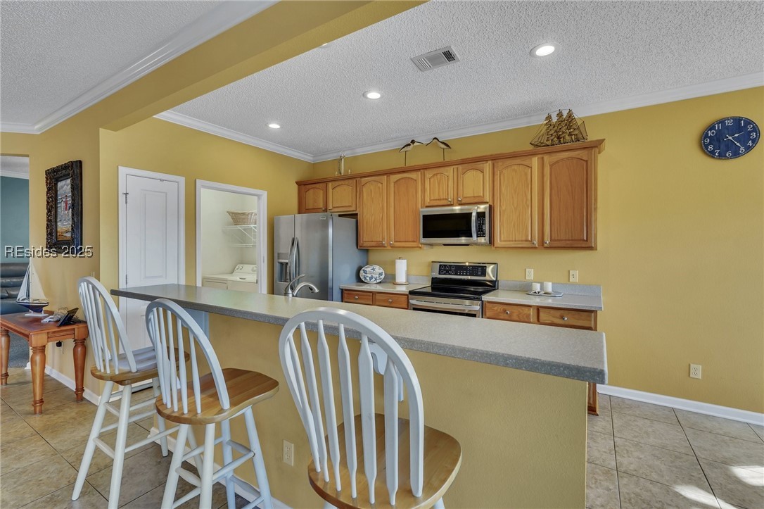 21 Thomas Bee Drive