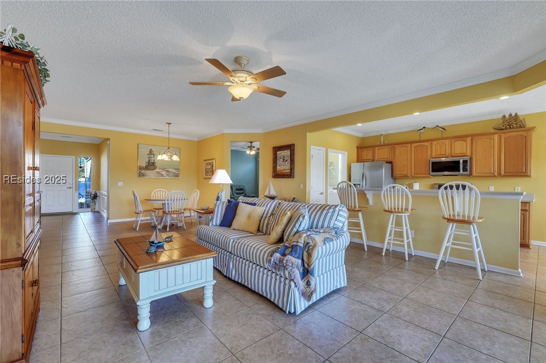 21 Thomas Bee Drive