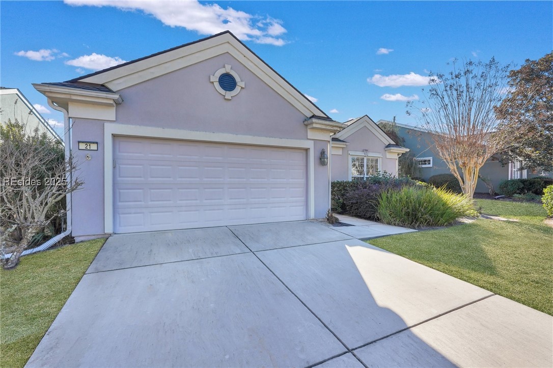 21 Thomas Bee Drive