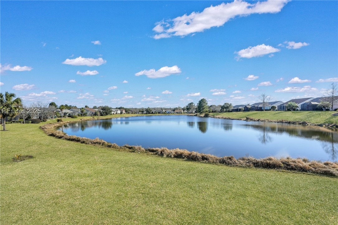 21 Thomas Bee Drive
