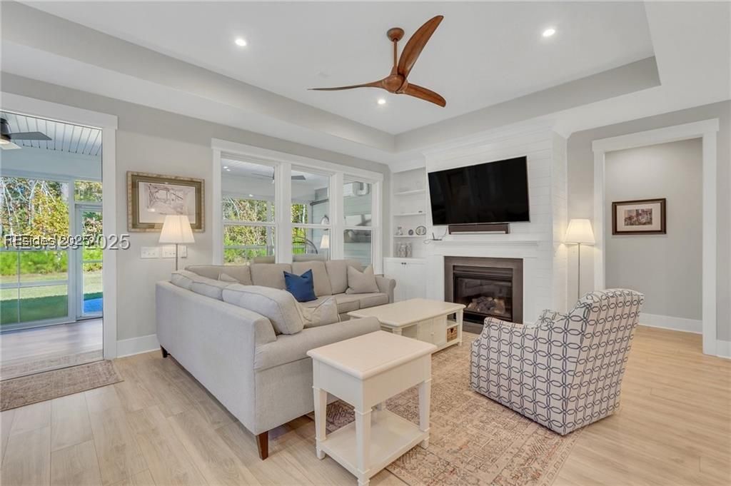 376 Destiny Drive