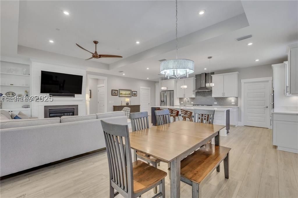 376 Destiny Drive