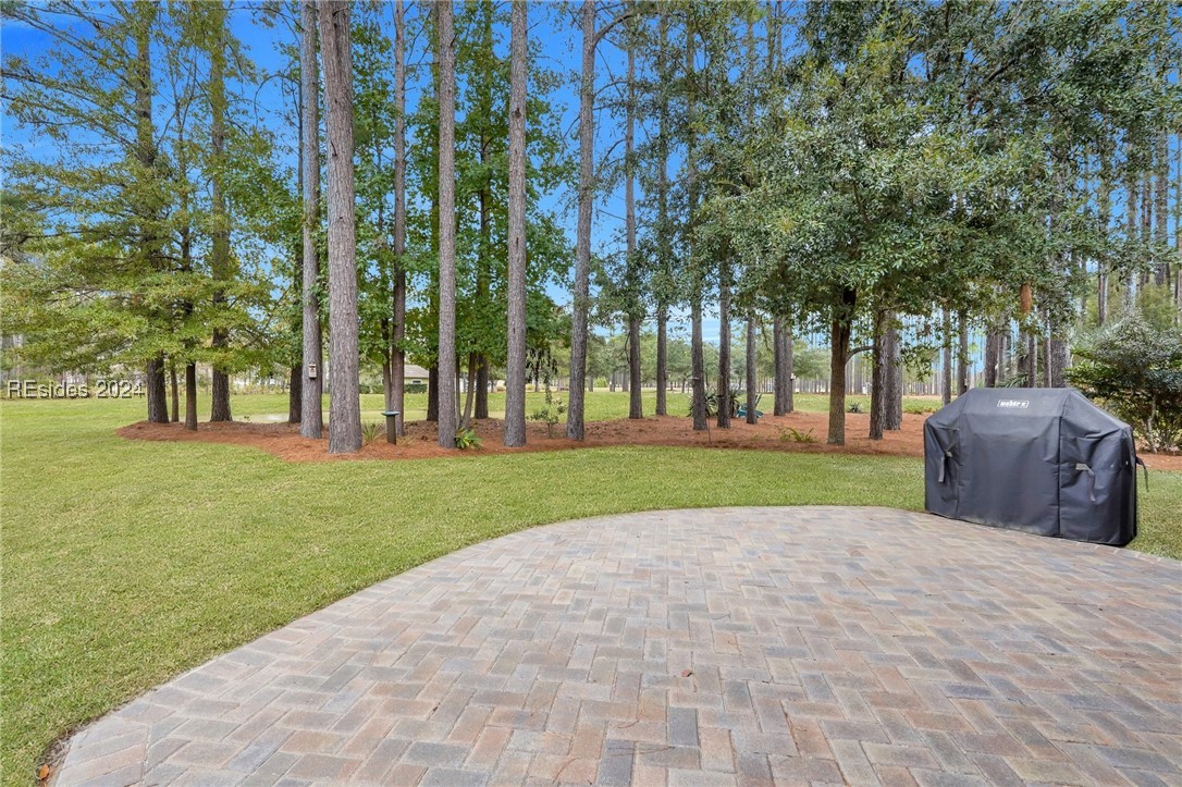 76 Dogwood Lane