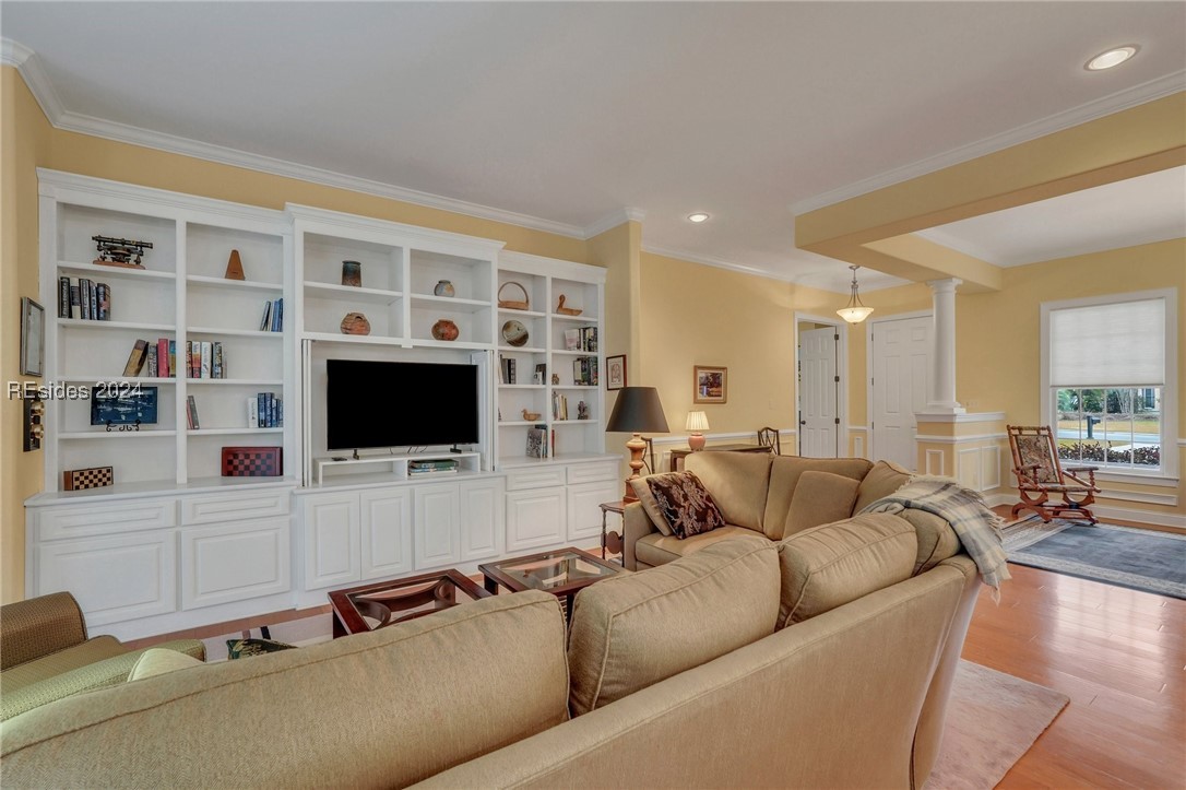 76 Dogwood Lane