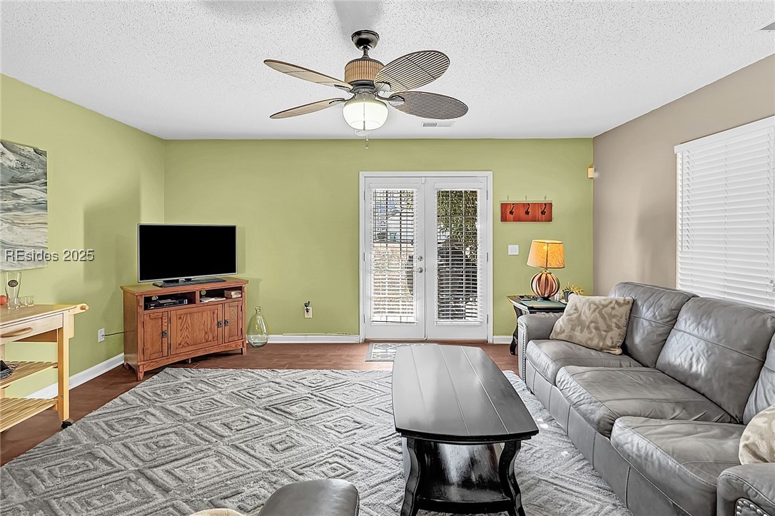 447 Gardners Circle