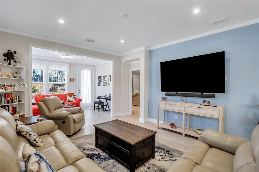 1387 Dreamscape Drive
