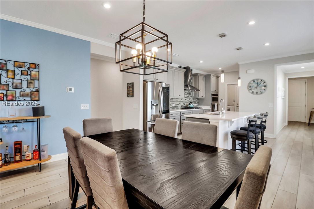1387 Dreamscape Drive