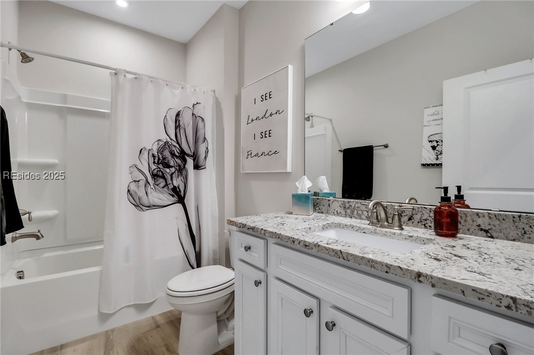 1387 Dreamscape Drive