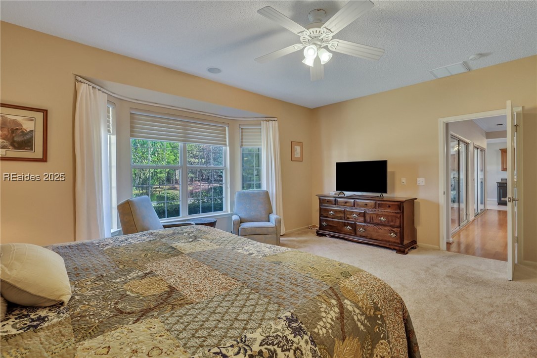 15 Amaryllis Lane