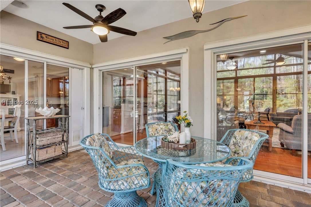 15 Amaryllis Lane