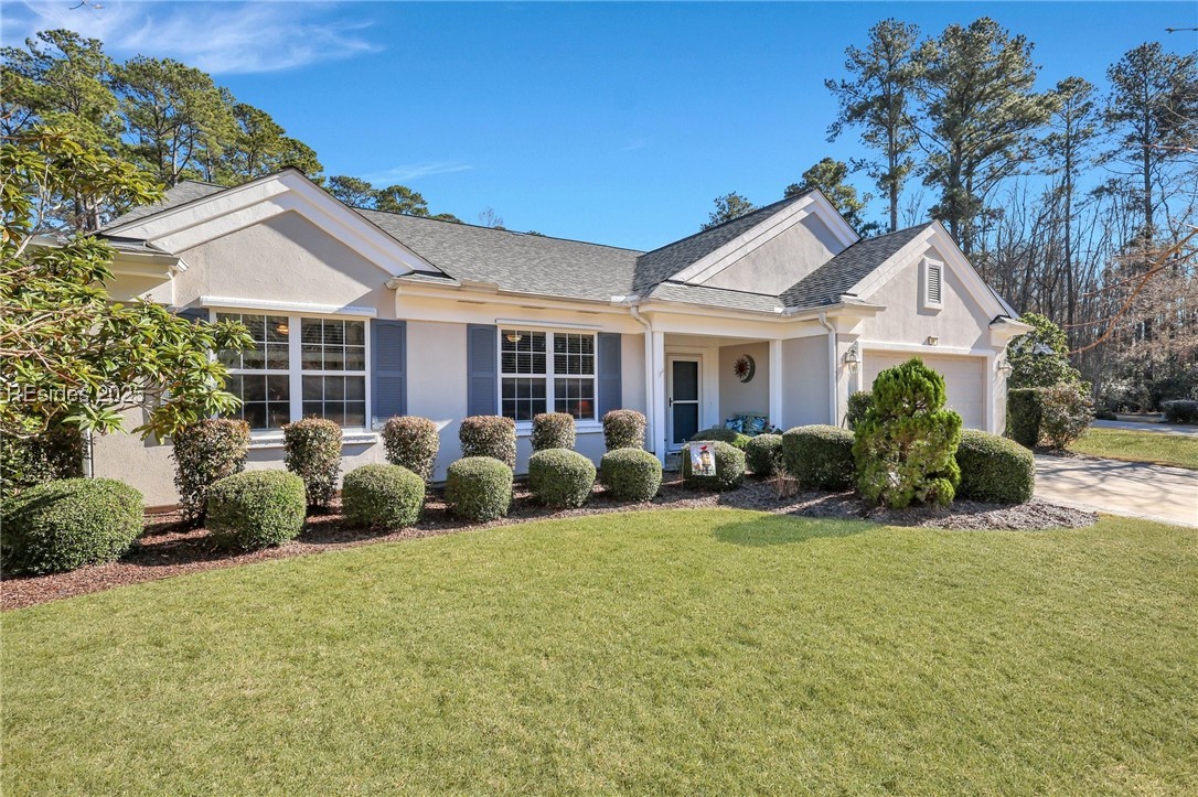 15 Amaryllis Lane