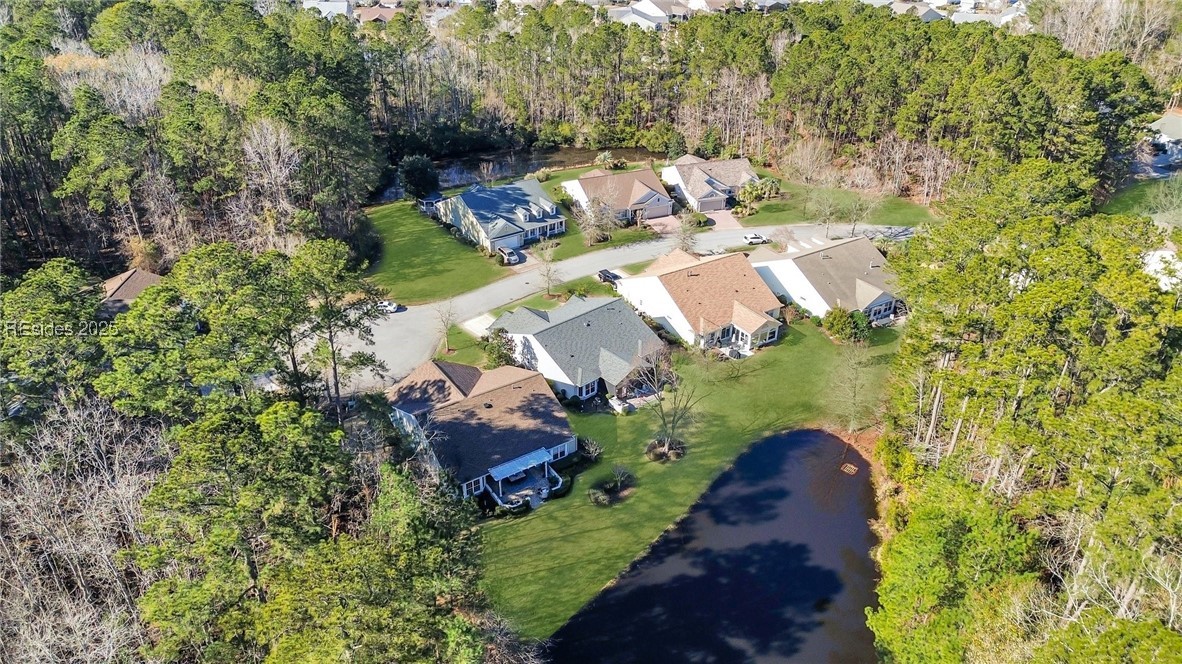 15 Amaryllis Lane