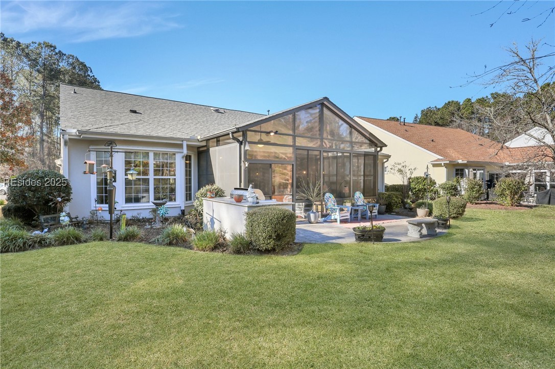 15 Amaryllis Lane