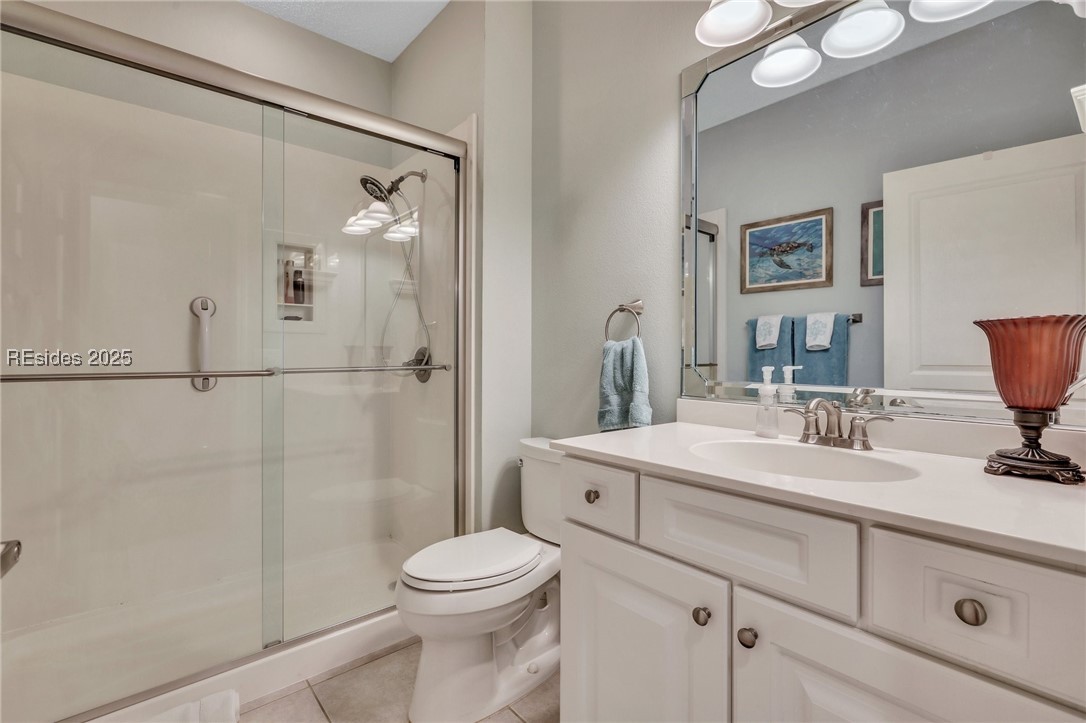 15 Amaryllis Lane