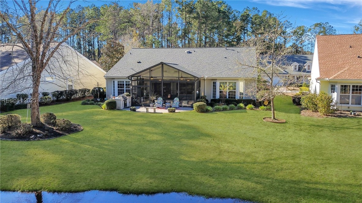 15 Amaryllis Lane