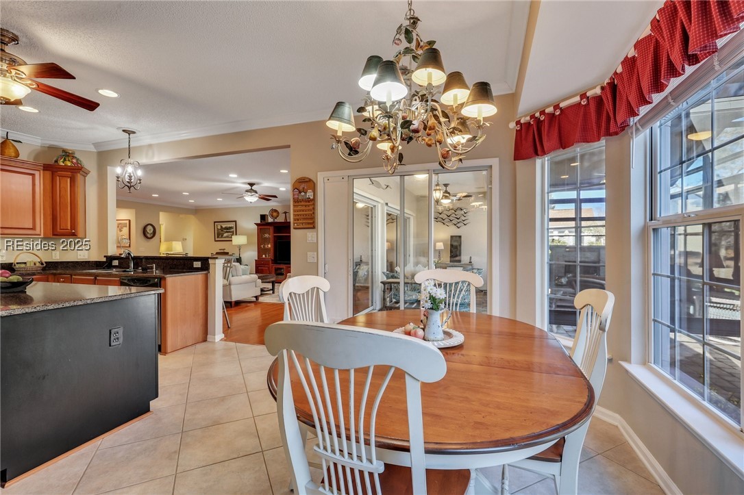 15 Amaryllis Lane