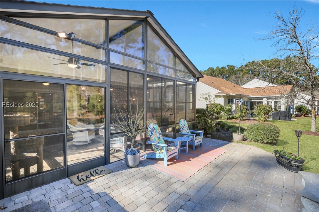15 Amaryllis Lane