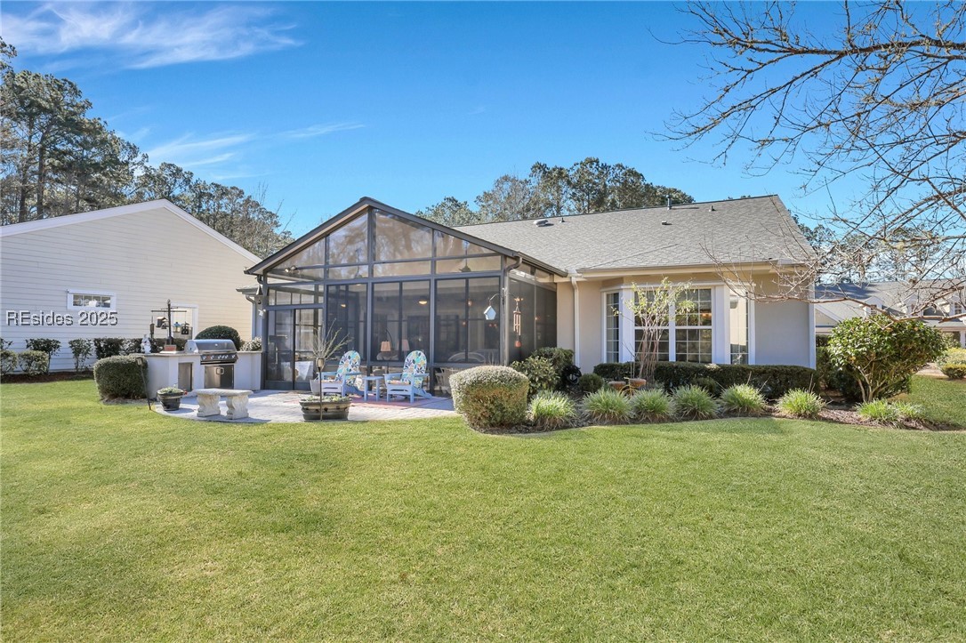 15 Amaryllis Lane