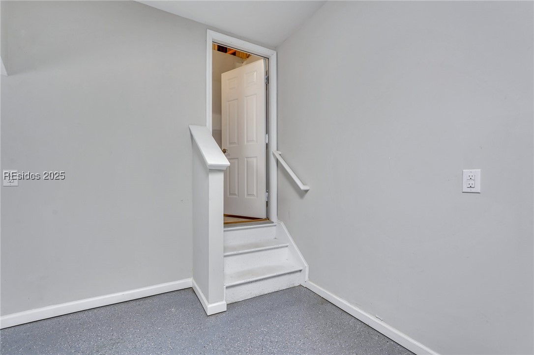 563 Northlake Village Court