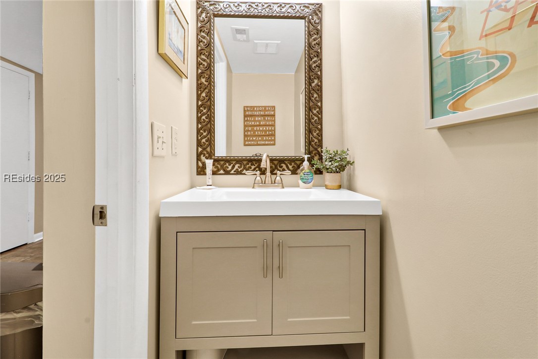 43 Folly Field Road Unit: 6