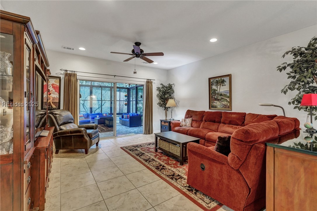 82 Thomas Bee Drive