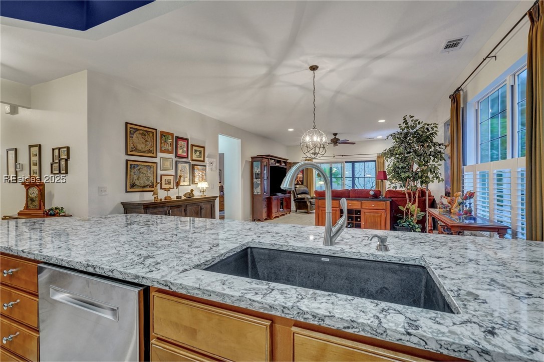 82 Thomas Bee Drive