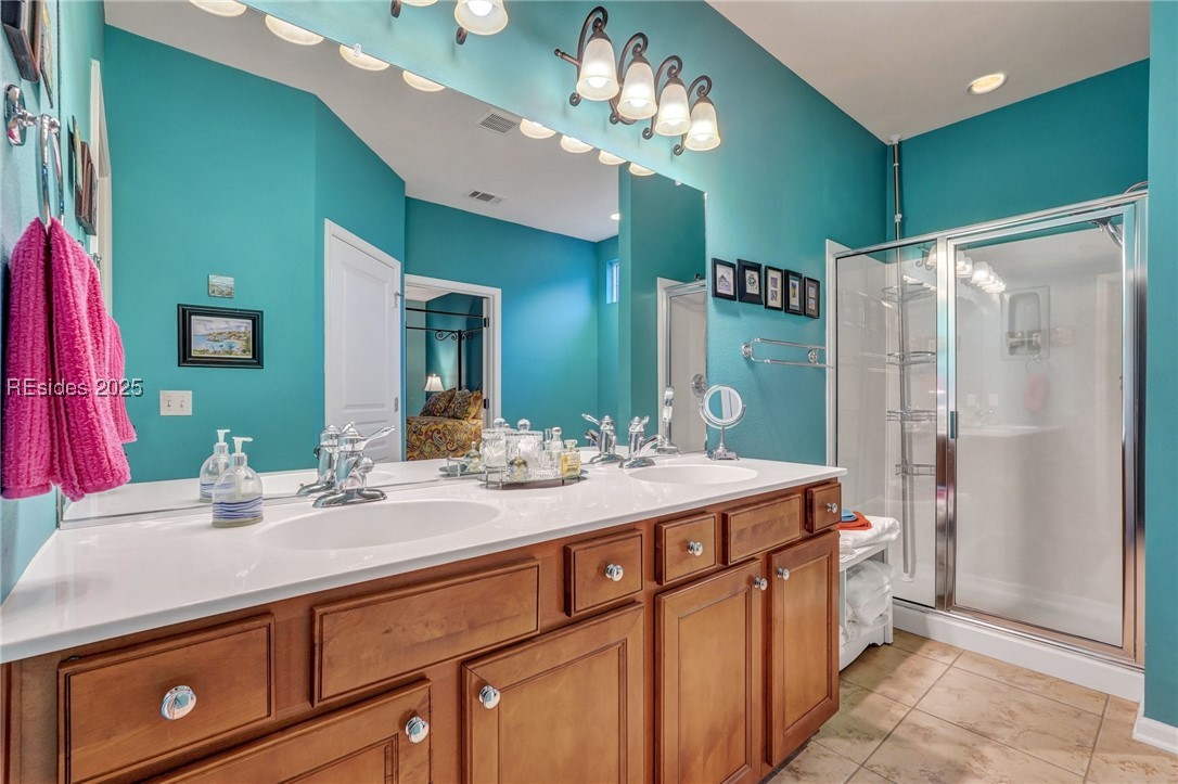 82 Thomas Bee Drive