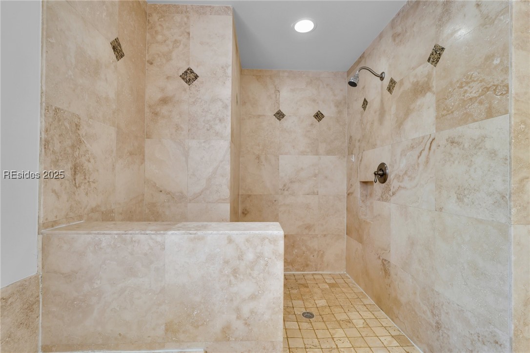 37 Lynnfield Place
