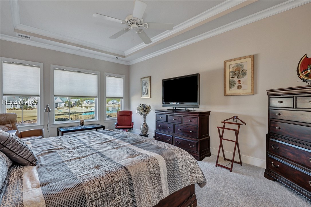 427 Lake Bluff Drive