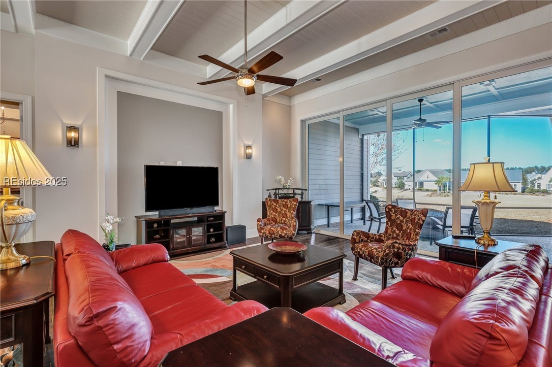 427 Lake Bluff Drive