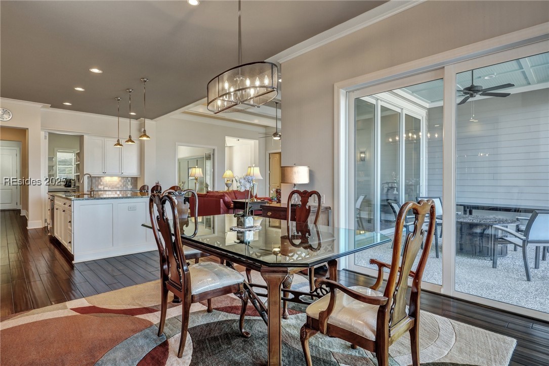 427 Lake Bluff Drive