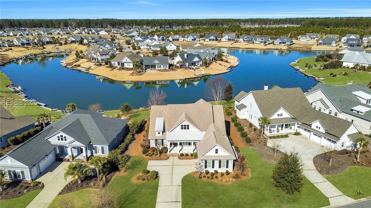 427 Lake Bluff Drive