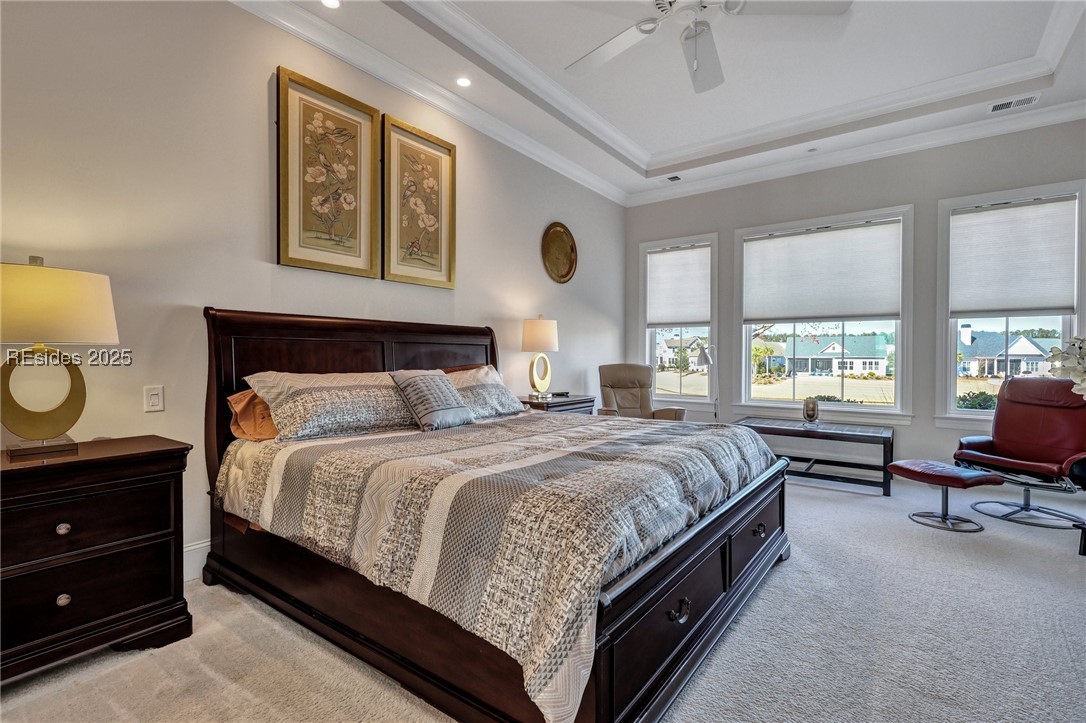 427 Lake Bluff Drive
