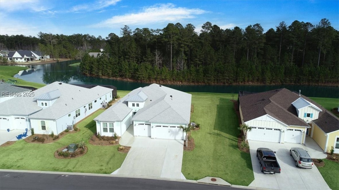 1228 Parrot Avenue