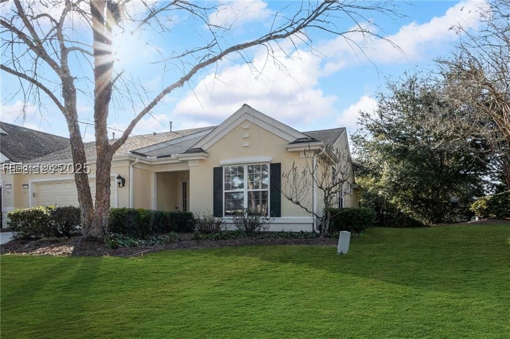 2 Long Cane Court