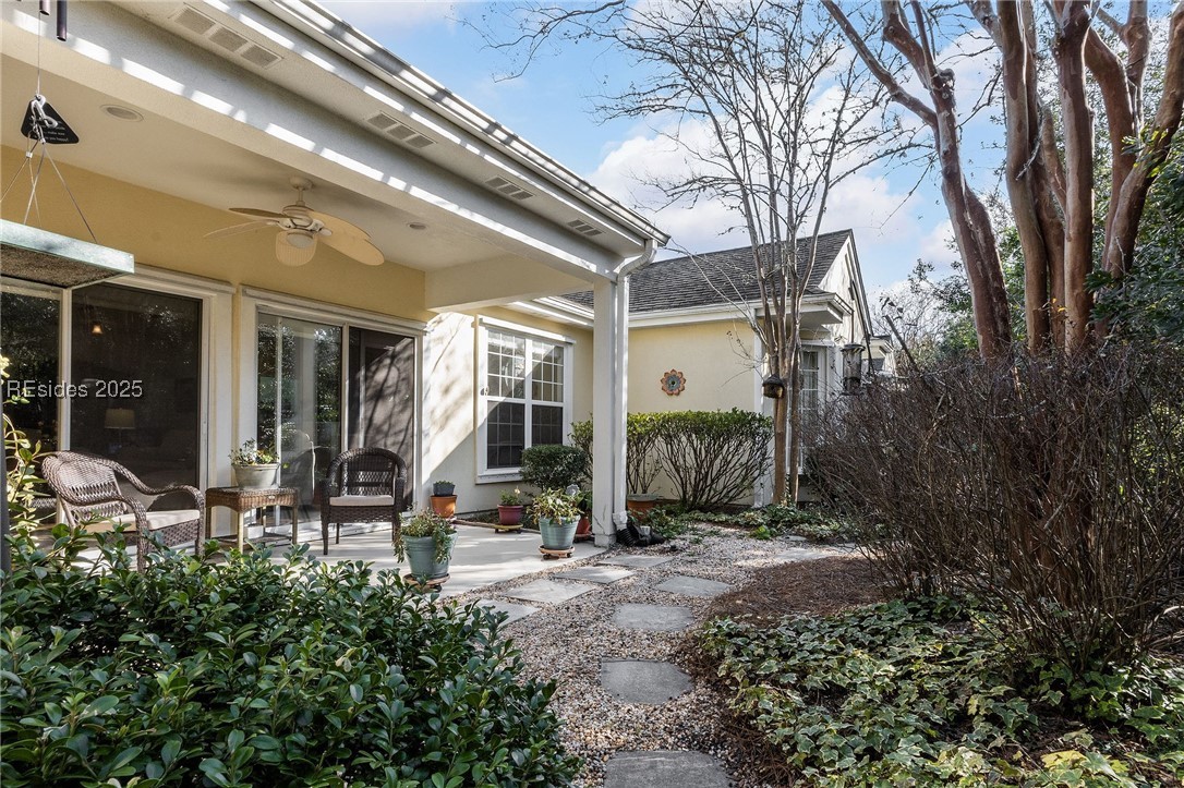 2 Long Cane Court